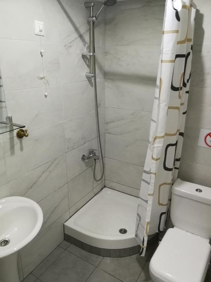 Artistic Rent Rooms & Apartments Nea Kallikrateia Экстерьер фото