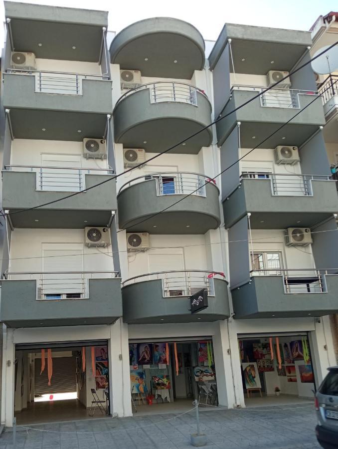Artistic Rent Rooms & Apartments Nea Kallikrateia Экстерьер фото
